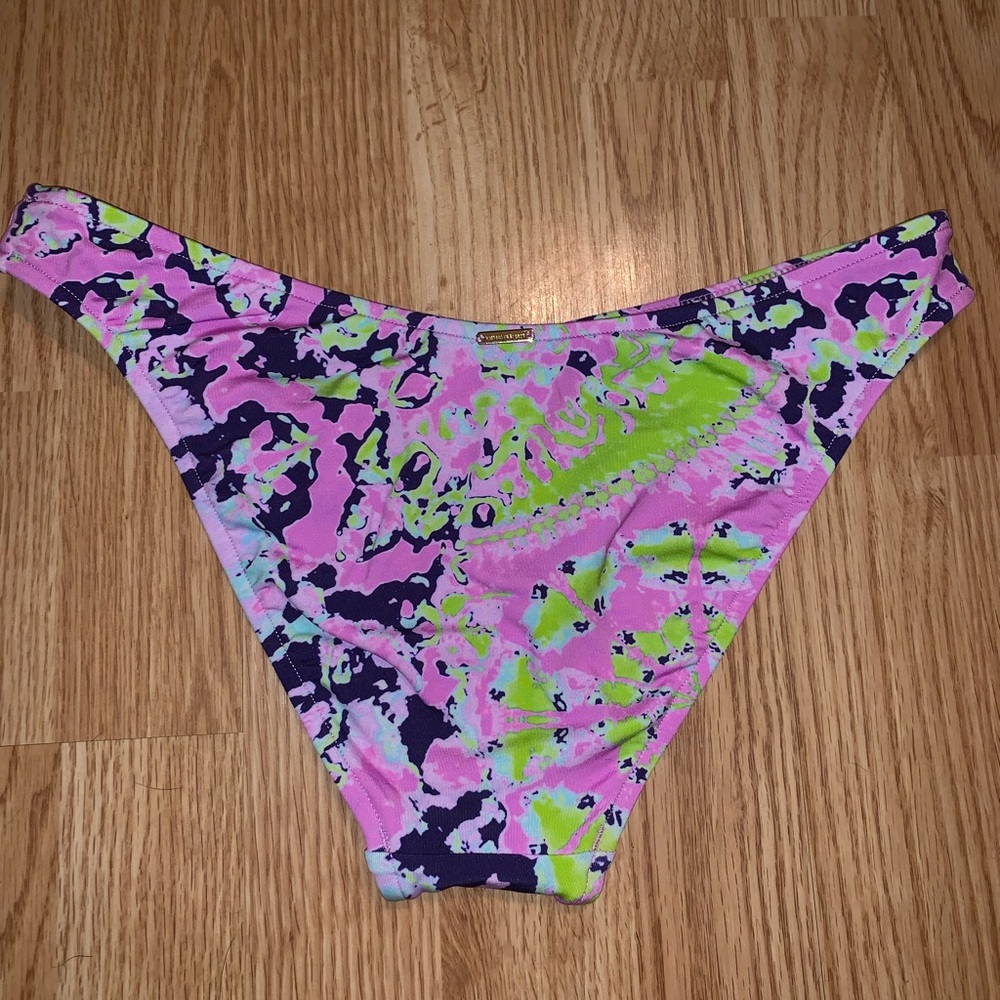 VS bikini!!🌟 - Picture 3 of 8